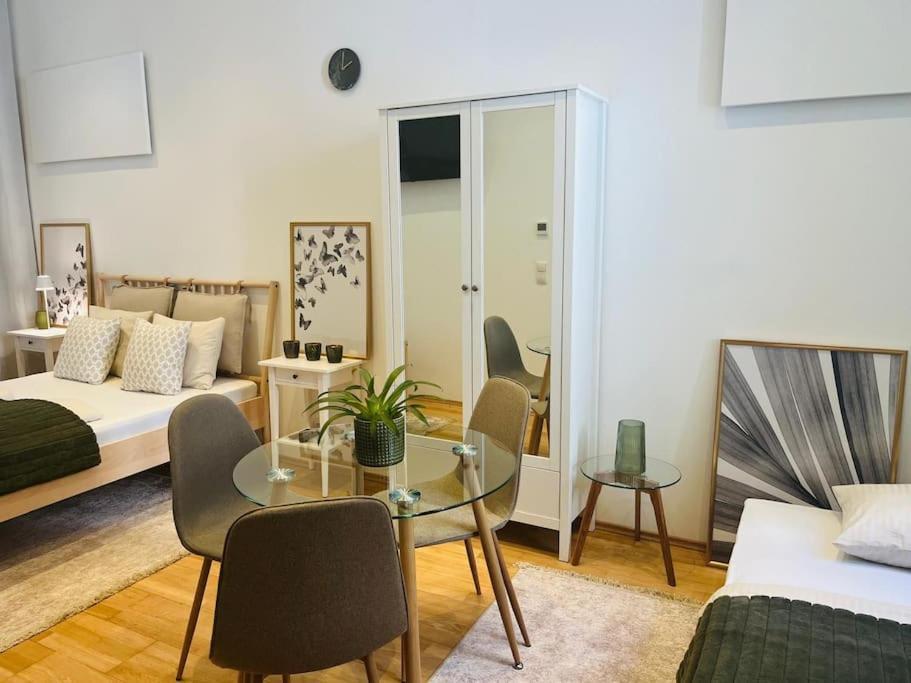 Gemuetliches Studio Apartment Βιέννη Εξωτερικό φωτογραφία